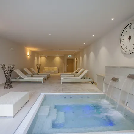 Hotell Favorita - Parkhotel Delta