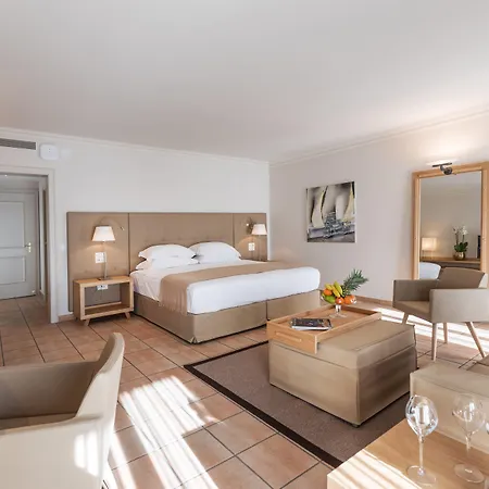Favorita - Parkhotel Delta فندق