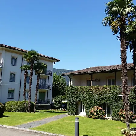 מלון Favorita - Parkhotel Delta 4*