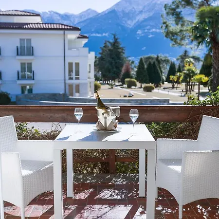 Favorita - Parkhotel Delta Hotell