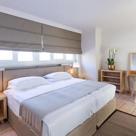 Favorita - Parkhotel Delta 4* אסקונה