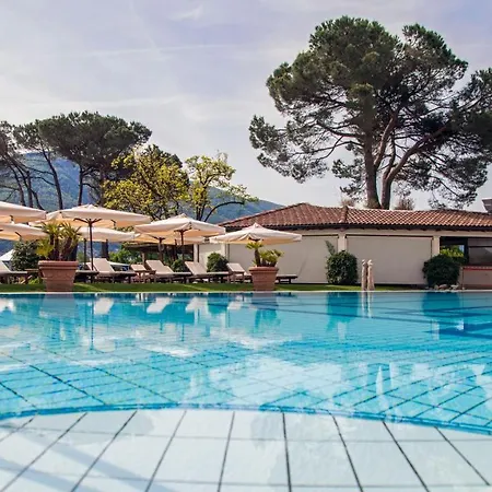 מלון Favorita - Parkhotel Delta אסקונה
