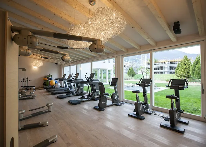 Favorita - Parkhotel Delta Otel