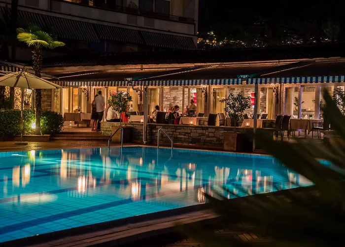 Otel Favorita - Parkhotel Delta 4*