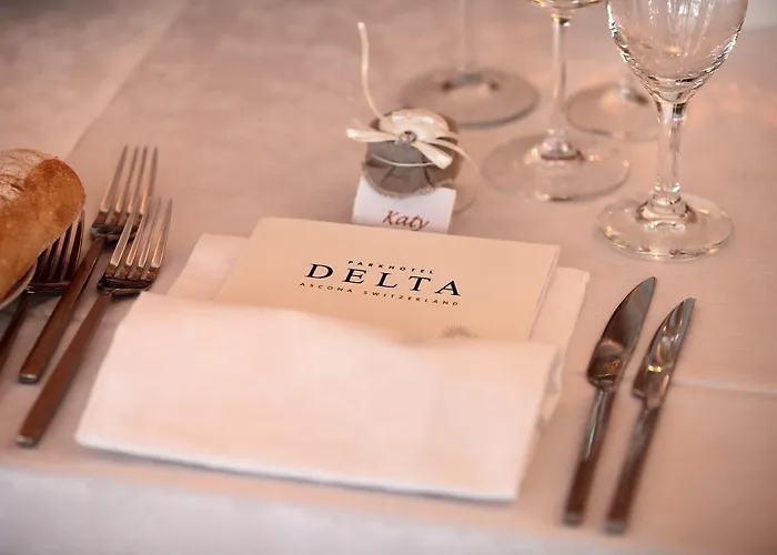 Отель Favorita - Parkhotel Delta