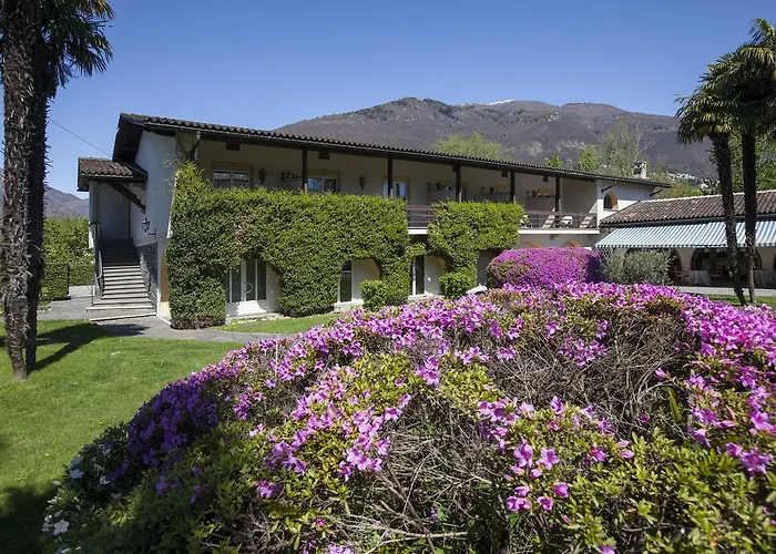 Favorita - Parkhotel Delta Отель 4*