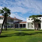 Favorita - Parkhotel Delta Hotel 4*