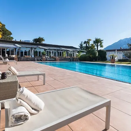 Favorita - Parkhotel Delta فندق 4*