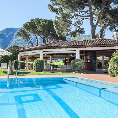Favorita - Parkhotel Delta فندق 4*