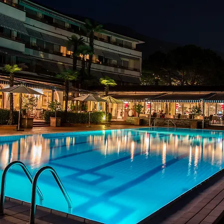 מלון Favorita - Parkhotel Delta 4*