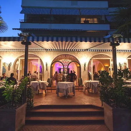 فندق Favorita - Parkhotel Delta 4*