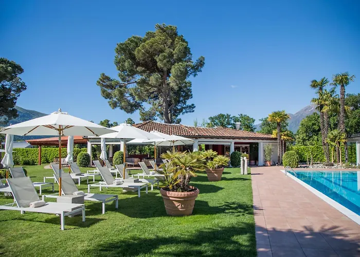 מלון Favorita - Parkhotel Delta