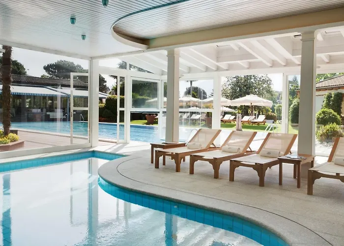 מלון Favorita - Parkhotel Delta 4*