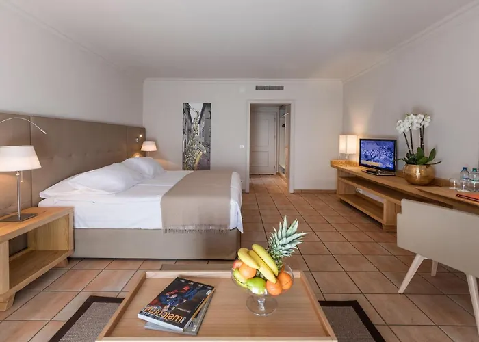 Favorita - Parkhotel Delta 4*